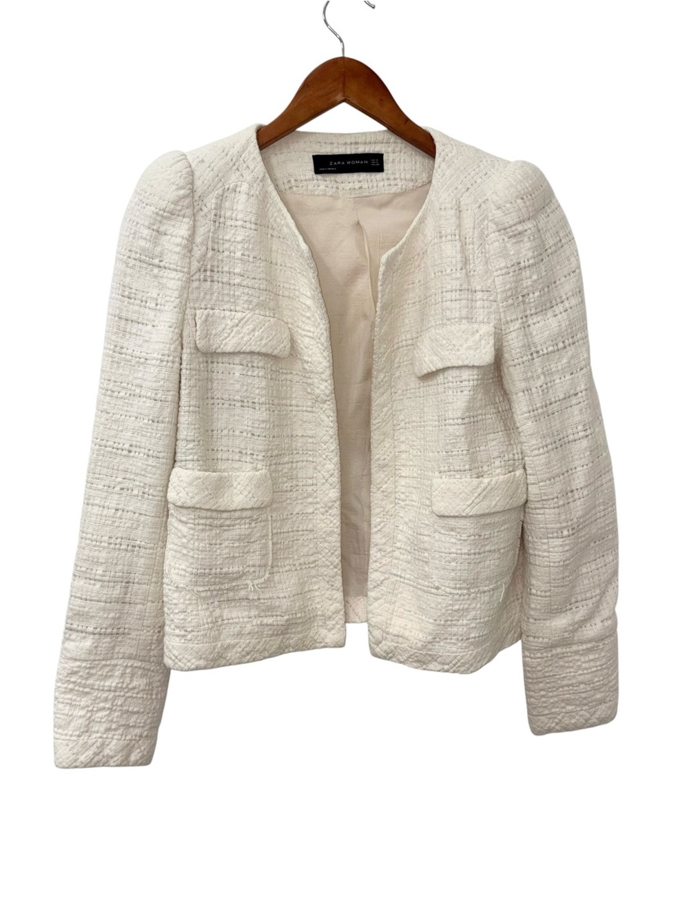 Zara Cream Tweed Collarless Jacket size Medium